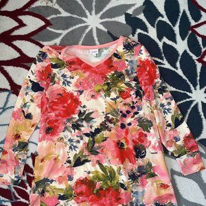 LuLaRoe Elizabeth Top